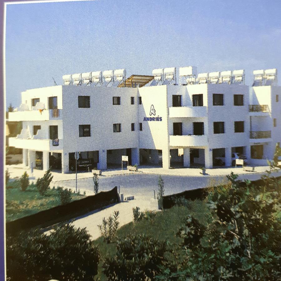 Andries Apartments Paphos Buitenkant foto