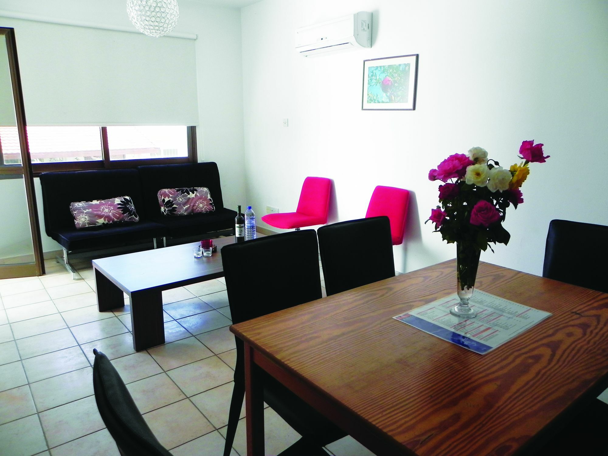 Andries Apartments Paphos Buitenkant foto